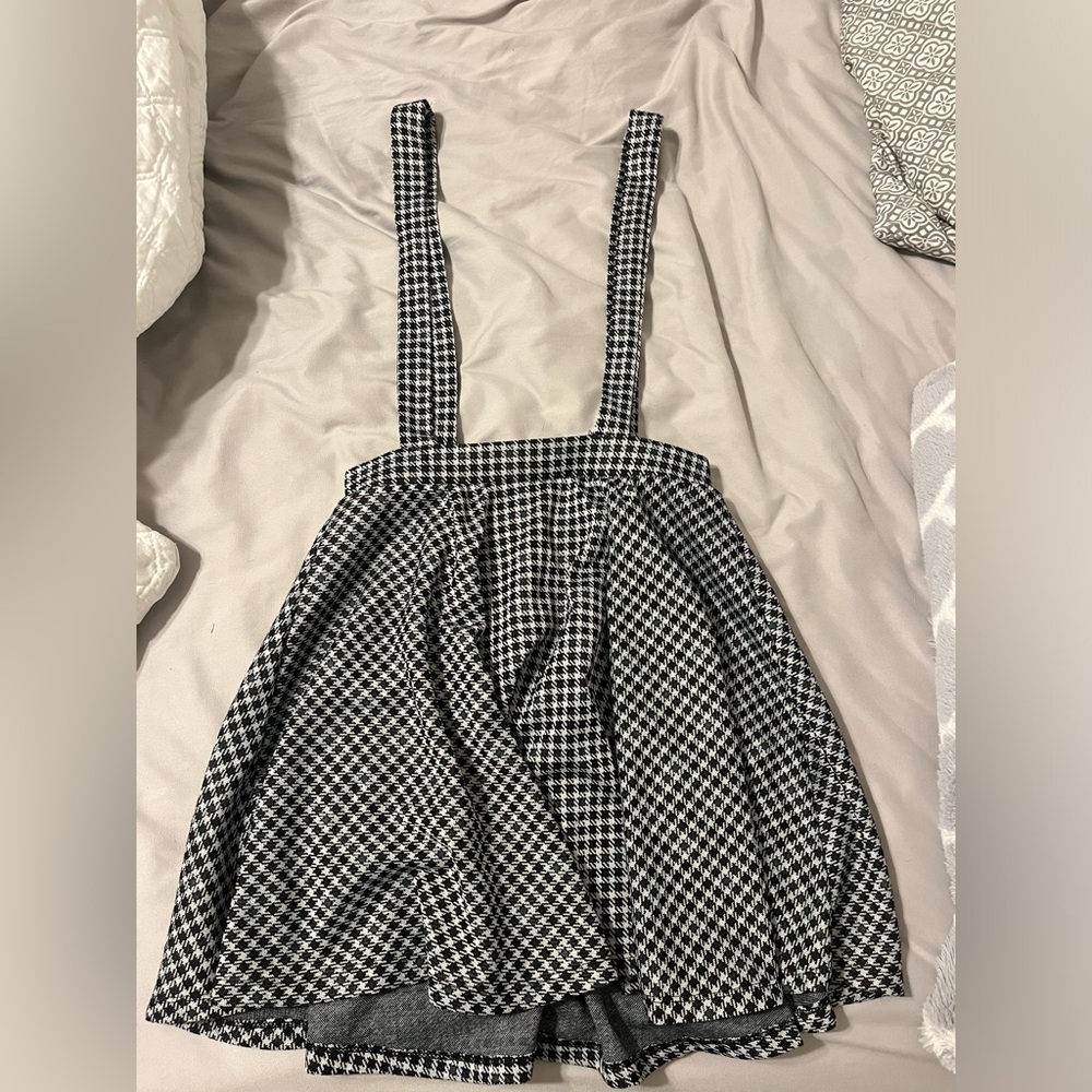 Fashion nova skirt